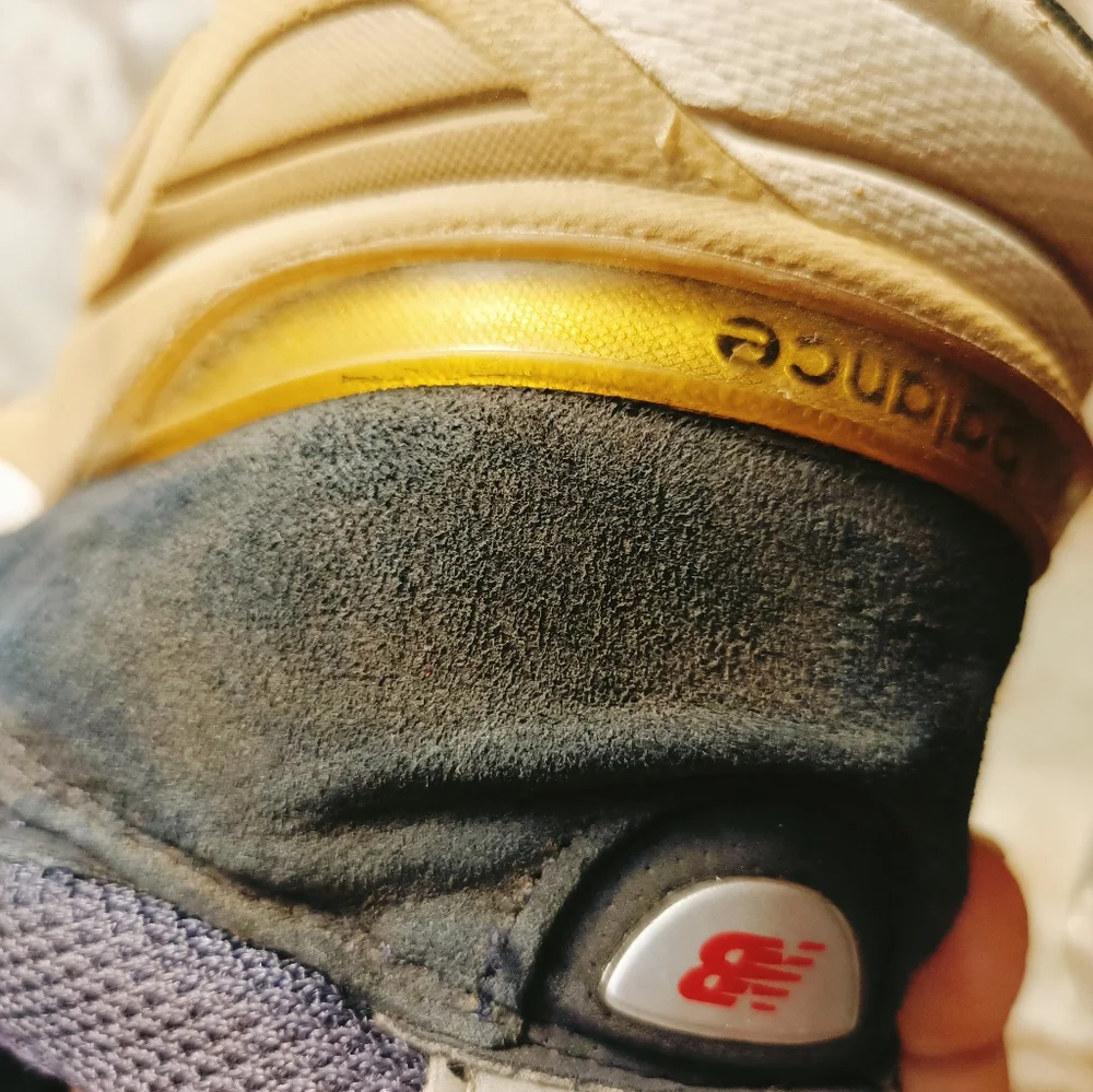 NEW BALANCE 900v4 sneakers - Picture 8 of 15